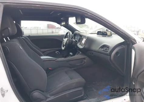 2016 Dodge Challenger R/T z USA, uszkodzony, nr VIN 2C3CDZBT5GH209855